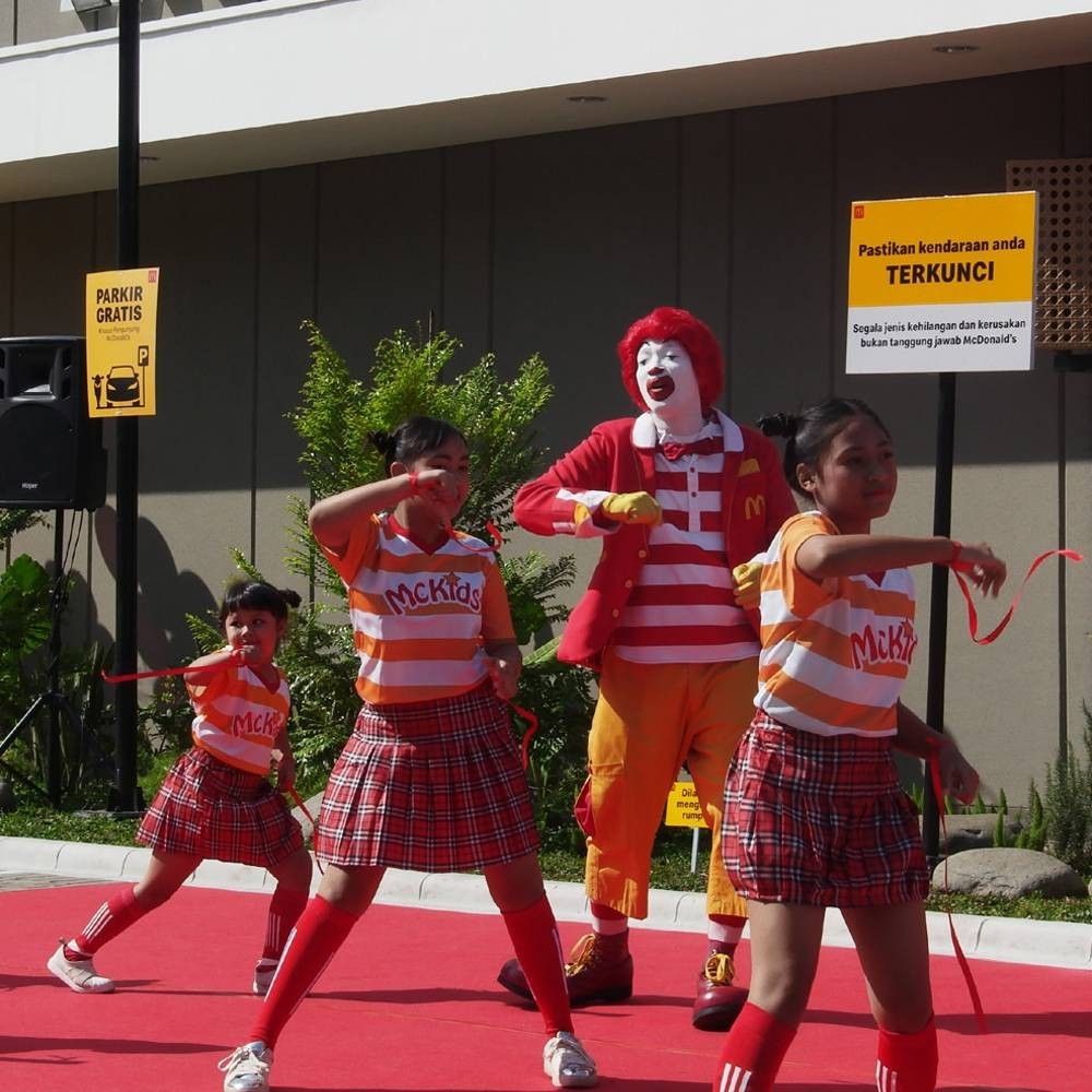 Opening Mc Donald’s di Kota Baru Parahyangan
